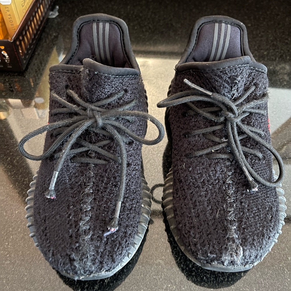 Yeezy Boost 350 V2